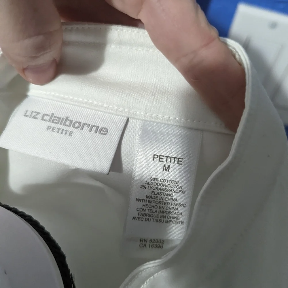 Liz Claiborne White Long Sleeve Jacket - Picture 3 of 3